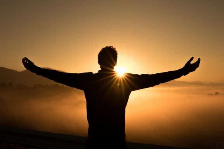 Meaning Of 1 John 4:16